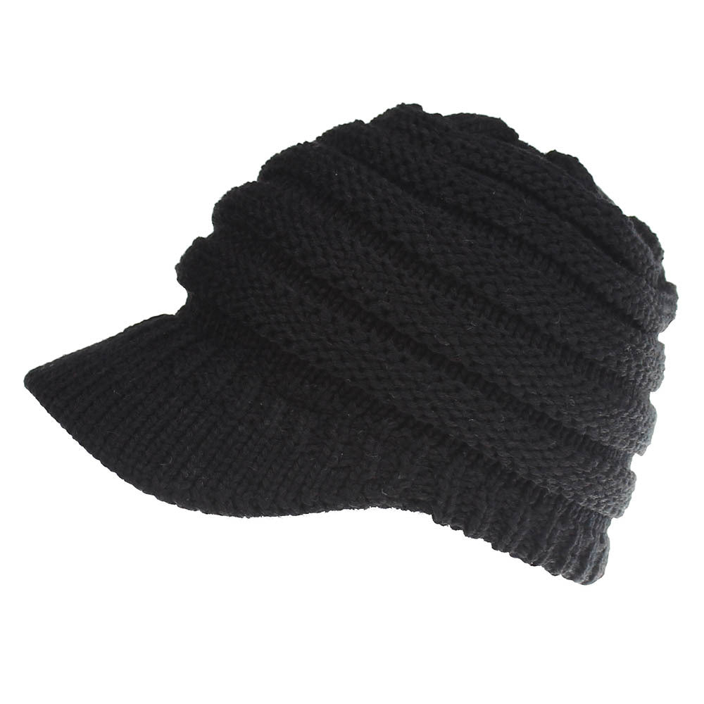 ThisGorra Invierno con Visera y orificio para cola - Negro