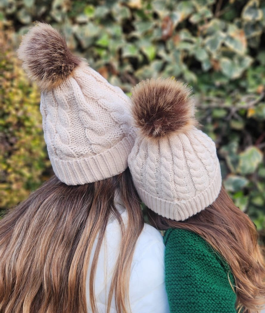 ThisGorra Pack Invierno Mamá e Hija/o - Camel